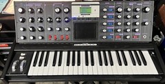 Moog Minimoog Voyager Select Series (Black Wood & Purple Lights)