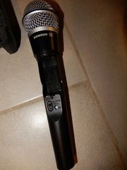 Samson Professional Q7x Dynamic Vocal Mic Microphone & Dbx ST-2 Transmitter Case
