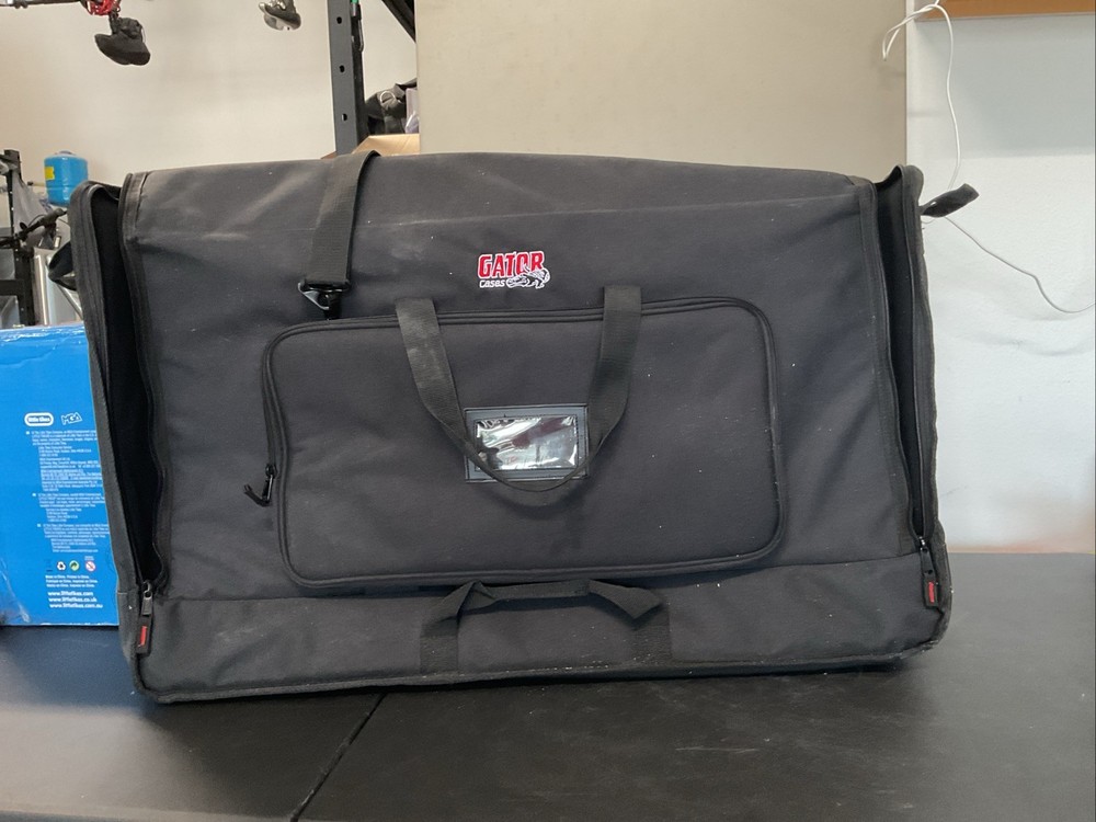 Gator Cases 32” X 20” Soft With Foam Inside
