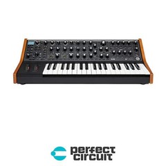 Moog Subsequent 37 Paraphonic Synth SYNTHESIZER – NEW – PERFECT CIRCUIT