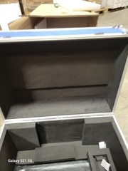 Flight Road Case Protective Padded Equipment Storage Box with Lock and Wheels