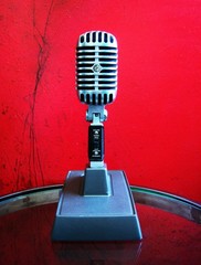 Vintage 1960’s Shure PE55 dynamic cardioid microphone Hi Z w S37A stand PE55SH