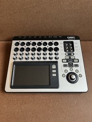 QSC TouchMix-16 Compact Digital Mixer 16 Channels Touchscreen (FOR PARTS)