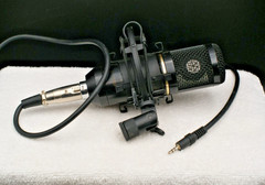 ZINGYOU BM-800 High Grade Low Noise Microphone Cord Included