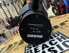 Shure SM7B Professional Podcast & Streaming Microphone Studio Quality