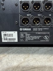 Yamaha LS9-32 32 Channel Digital Mixer Console Mixing Console -Powers On – Local