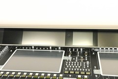 DiGiCo SD7 Digital Console w/Dual Engines, Waves, ST Optical & Road Case CG01048