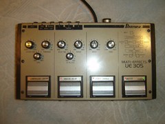Ibanez UE305, Multi-Effects, Analog Delay, Chorus, Compressor, Vintage Pedal