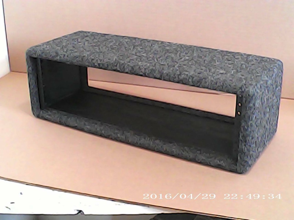 Pearson 3 space simple rack Grey…. super short, only 6″ deep !