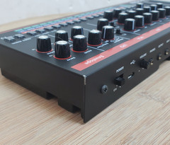 Roland JX-03 Boutique Synthesizer Sound Module