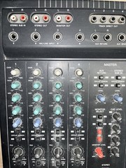 Yamaha MD4 Multitrack MD Recorder 100V 1 Cord Untested 1996 Footed