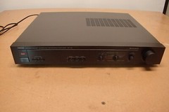 YAMAHA SR-50 Natural Sound Surround Processing Amplifier 25W Per Channel 8 Ohms