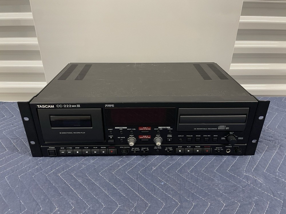 Tascam CC-222 MKIII Analog Cassette/Cd Recorder/Player Combo – Working!