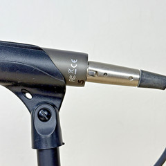 Samson Q2U Dynamic USB Microphone for Recording and Podcasting