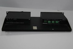 LOT CRESTRON STRFGWX 418 MHZ 2-WAY RF GATEWAY W/ C2N-VEQ4 EQ WITH RACK SHELF