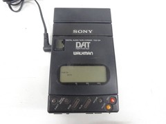 Sony TCD-D3 Portable DAT Recorder Digital Tape Japan Used Sony Walkman Junk