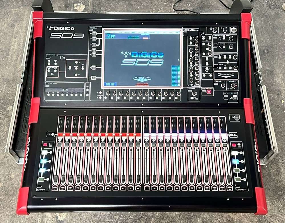 DiGiCo SD9 Digital Mixing Console w/ MultiMode Optocore Fiber Interface & Waves