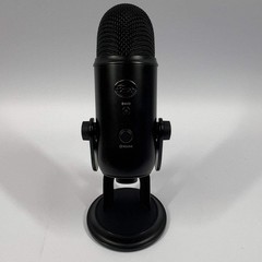 Blue Yeti USB 20Hz – 20kHz Microphone 888-000322
