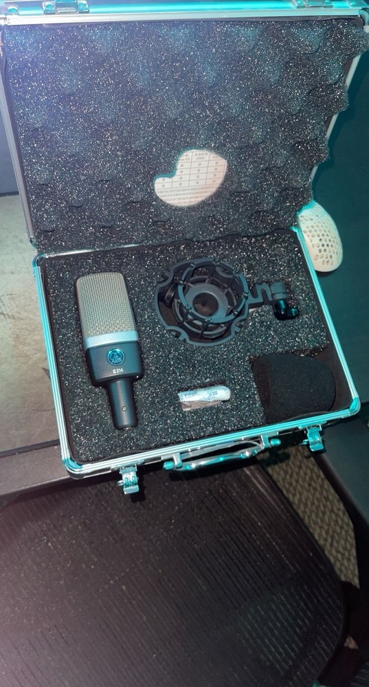 AKG C214 Studio Condenser Microphone with Case and Shock Mount