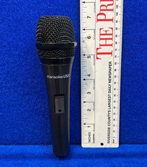 Wired Microphone/Mic by Karaoke USA, (Black) – Unidirectional Dynamic