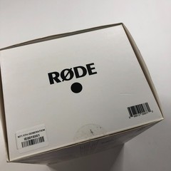 Rode NT1(Black) 5th Generation Hybrid Studio Condenser Microphone NEW Open Box
