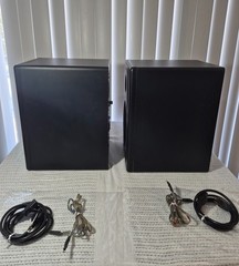 M-Audio Studiophile BX8a 8″ Active Studio Monitor Speakers (Pair) – Tested