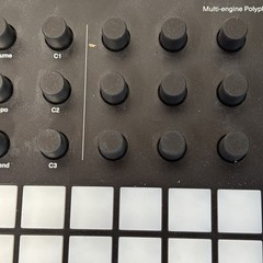 Polyend Synth Black 8-Voice Polyphonic Desktop Multi-Engine Synthesizer 9677