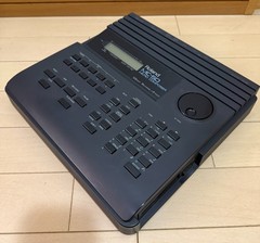 Roland MC-50 Micro Composer Sampler Sequencer 100V from JAPAN fastshipping 0800