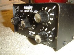 Maestro Dual Signal Isolator, Chicago Musical Instruments Co., 2 In/Out, Vintage