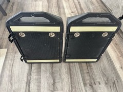 Peavey Stage Wedges Mini Monitors Two Black Suitcase Speakers 19.5“x13.5“ USA