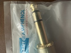 Amphenol – ACPS-GN-AU Straight 1/4” Stereo Phone Plug Connector – Gold – New