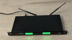 Shure U4D Dual Channel Wireless Receiver UHF 480 -600MHz w 2 Antennas & Manual