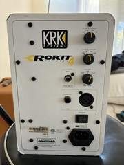 KRK Systems Rokit Powered 4 White Active Studio Monitor 4in 70W RP4G3W-NA