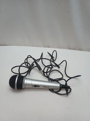 Memorex Corded Microphone 10 Ft Cord 1/4″ Plug Stage Performance