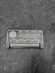 Radio Design Labs RDL STD-10K Stick-On Audio Divide/Combiner (58.75-279-8)
