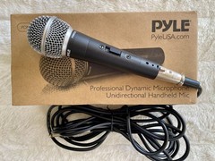 Pyle Professional Moving Coil Dynamic Handheld Microphone + 15′ Cable PDMIC59