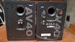 M-AUDIO AV 40 POWERED STUDIOPHILE STEREO SPEAKER MONITORS SET PAIR