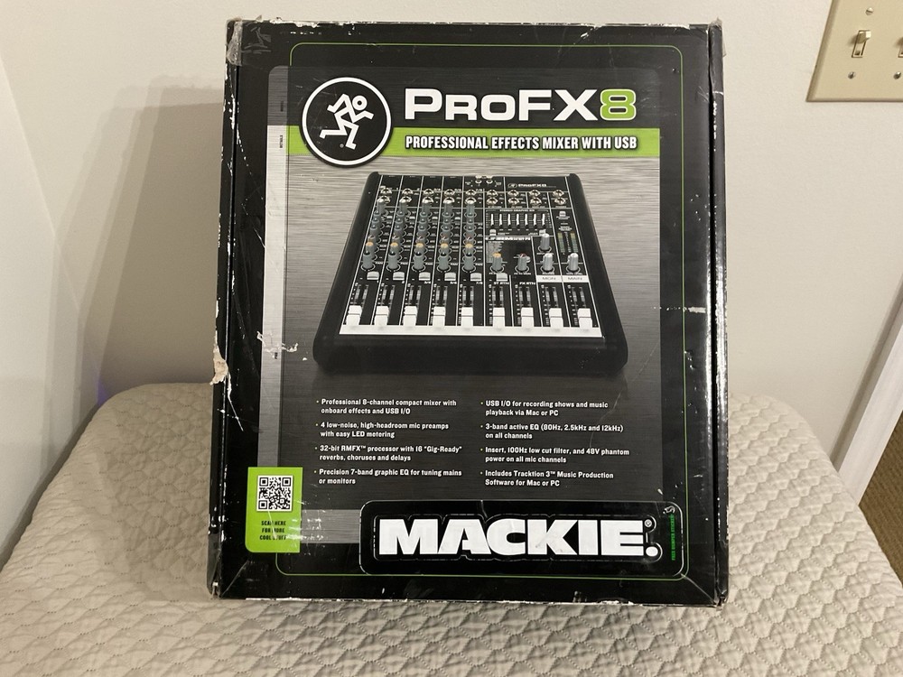Mackie PROFX8V2 8-Channel Professional Effects Mixer