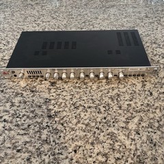 DBX 376 Tube Channel Strip Digital Out Vacuum Preamp Works Great. No Cords