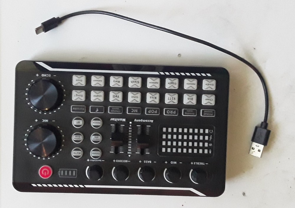 Live Streaming Sound Card, Audio Mixer.
