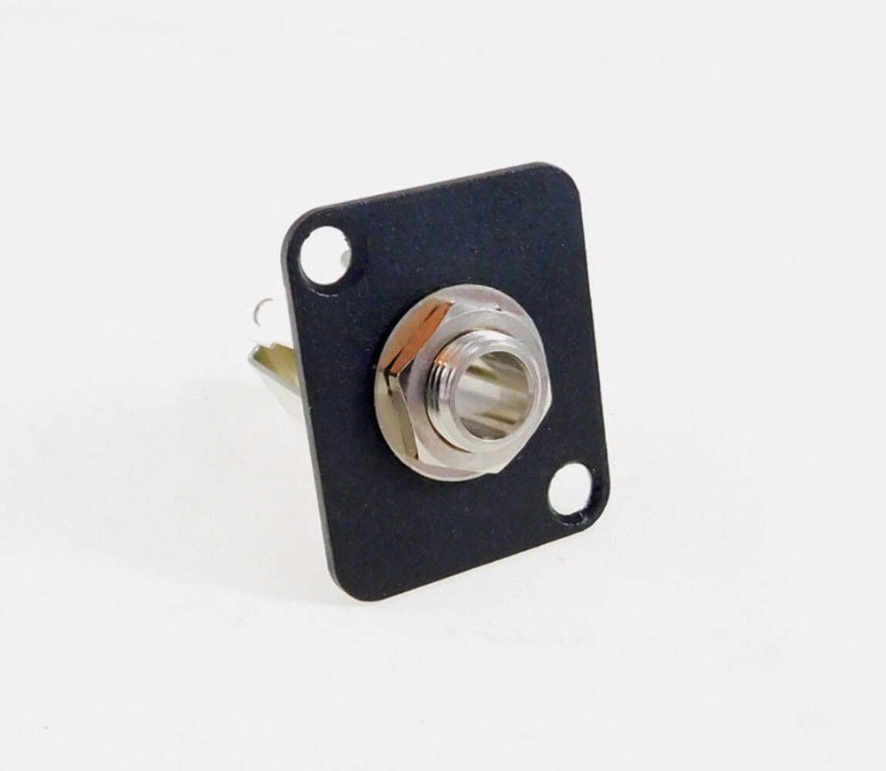 PROCRAFT D-12B D Type Panel Mount Plate w/ 1) Switchcraft #12B 1/4″ TRS