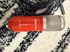 Zingyou Red Condenser Microphone BM-800 – With Cables Not Sure If Working