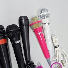 Lot of 15 Wired Microphones – Various Models, Used Condition