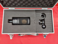 Antelope Audio Edge Solo Large Diaphragm Modeling Condenser Microphone Case
