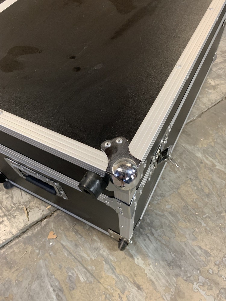 PRO Road Case Utility DJ Multipurpose Small Trunk with Pull Handle – USED