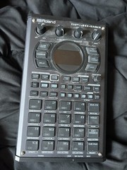 Roland SP-404MKII Sampler – Standard Gray