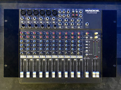 Mackie Micro Series 1402-VLZ Analog Mixing Console