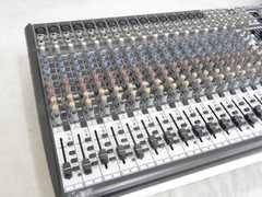 Behringer EURODESK SX2442FX Ultra-Low Noise Design 24-Input Studio/Live Mixer