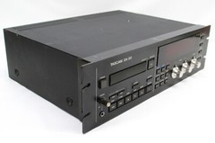 Tascam DA-30 Professional Digital Audio Tape Deck DAT Recorder #1944