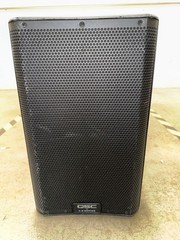 QSC K8.2 / 8″ K.2 series 2-Way 2000W Active Loudspeaker (Black)